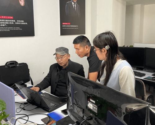 再度合作 巴郎影業編導組商討新疆碧水源宣傳文案